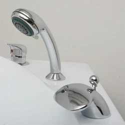 Acrylic Bathroom Faucet Photo