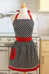 Beautiful kitchen aprons for women photo