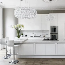 Кухня белое серебро дизайн
