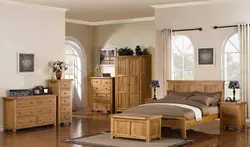 Bedroom With Oak Furniture Photo