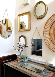 Round decorative mirrors in the kitchen interior