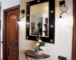 Semicircular mirror for hallway design