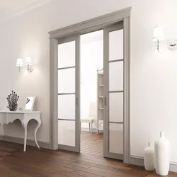 Современные раздвижные двери в гостиную фото