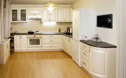 Кухня светлый ясень в интерьере фото
