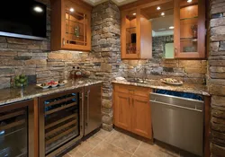 Фота натуральнага каменя на кухні
