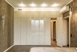 Hallway design with a niche for a closet