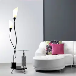 Mətbəx interyerində döşəmə lampaları