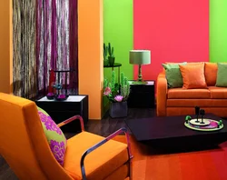 Разноцветная гостиная фото