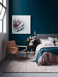 Цвет индиго в интерьере спальни
