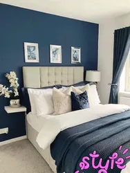 Серый с синим в интерьере спальни