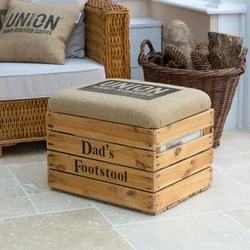 Do-It-Yourself Ottoman For The Hallway Made Of Wood Photo