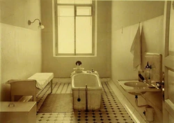 КСРО-дағы ванна бөлмесінің фотосы