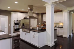 Corner kitchens with columns photo