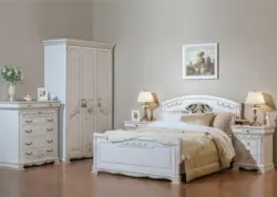 Photo of Laura bedroom set